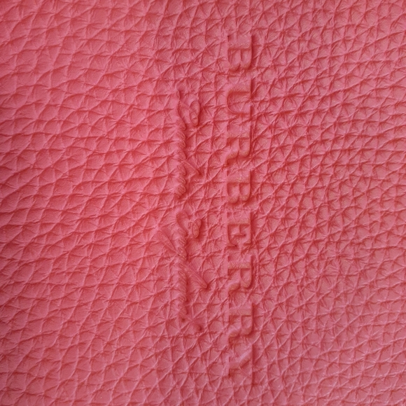 Burberry Passport holder - Picture 3 of 6